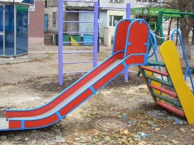 Дитячі гірки