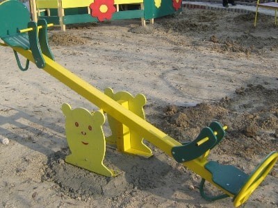 Гойдалки балансири